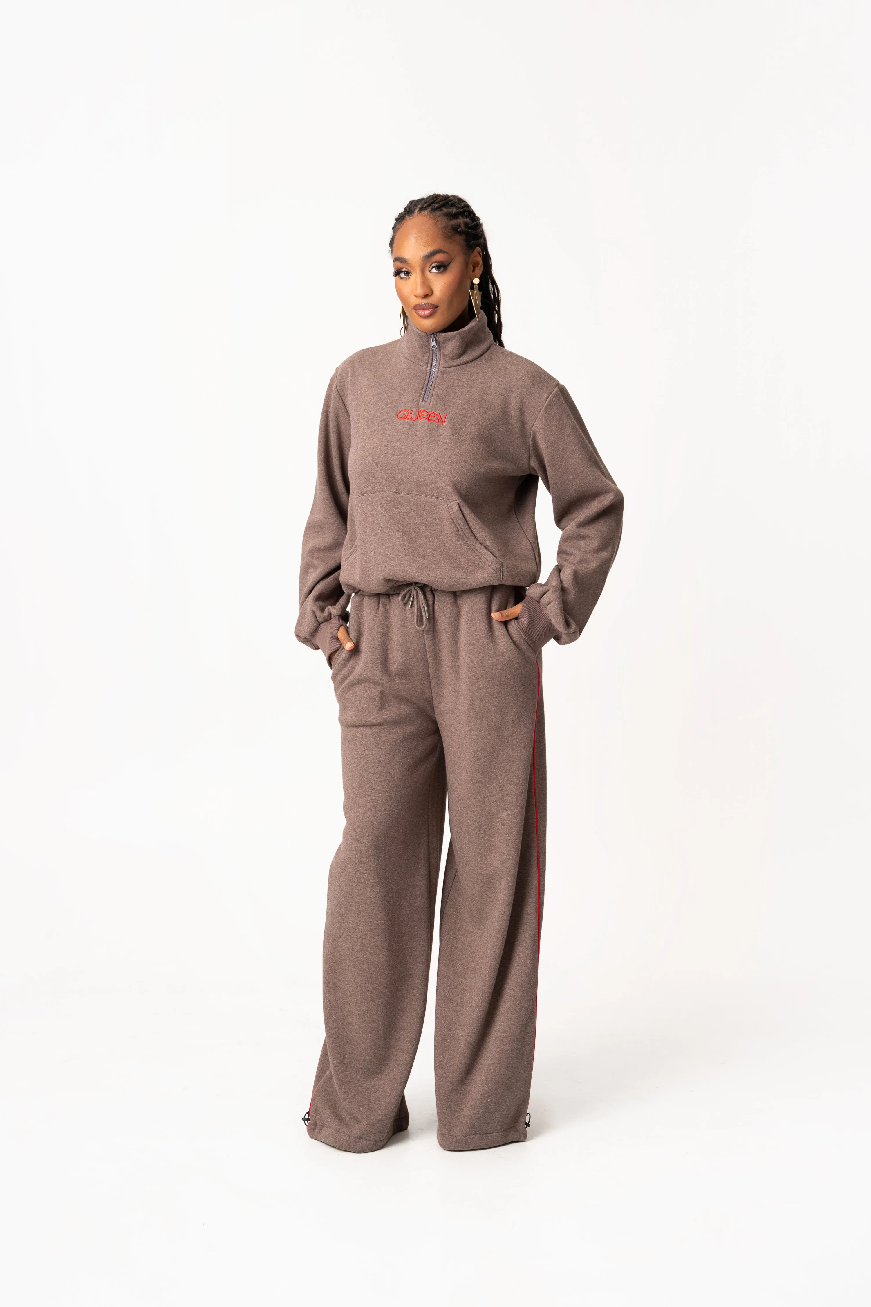 ASH BROWN QUEEN Plush fleece Pullover