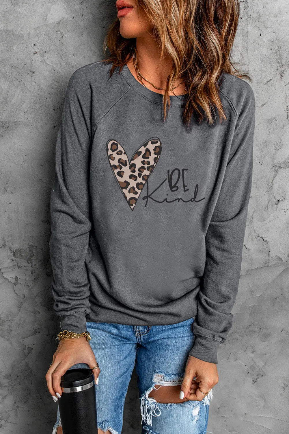 Be Kind Leopard Heart Shape Print Pullover Sweatshirt