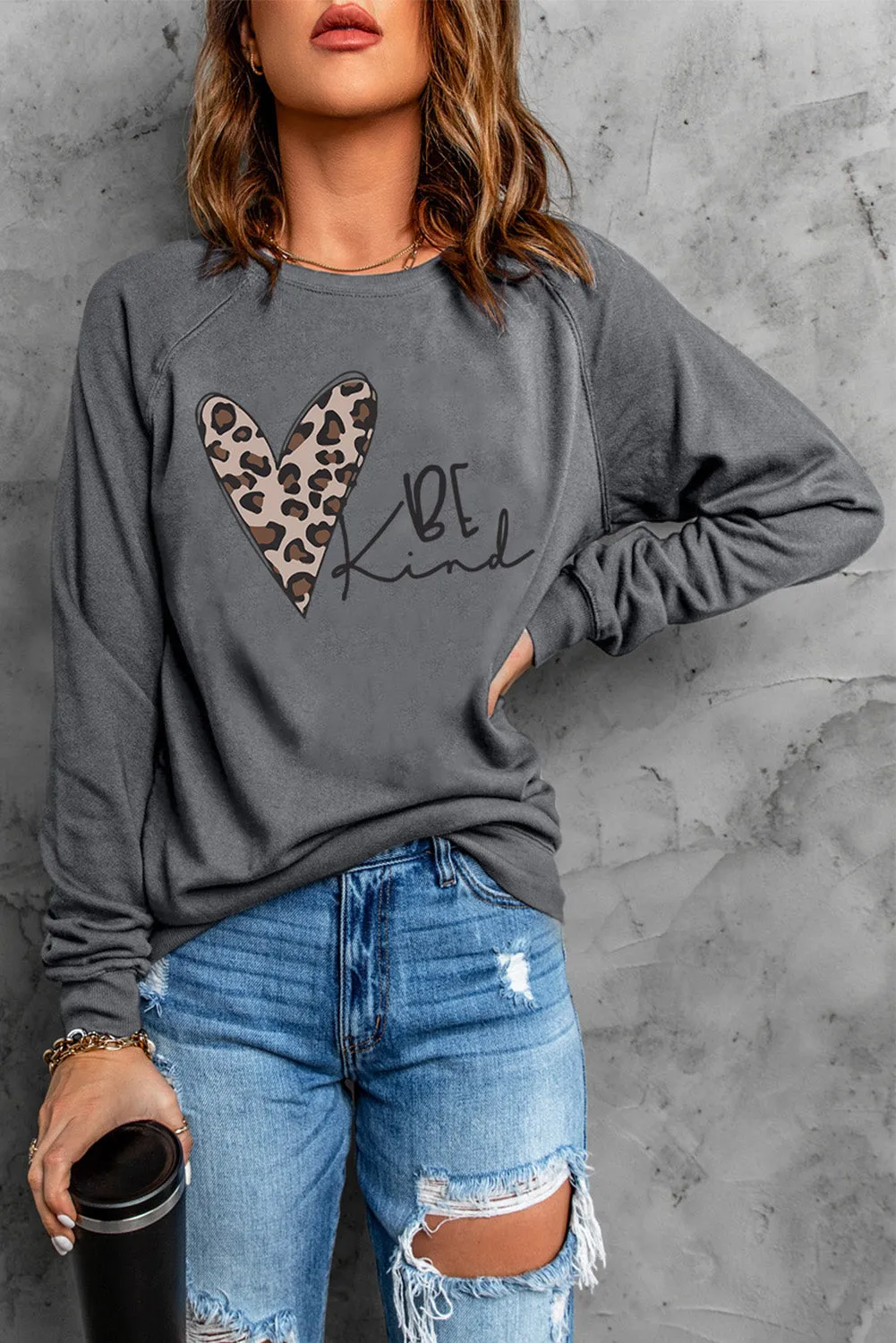 Be Kind Leopard Heart Shape Print Pullover Sweatshirt