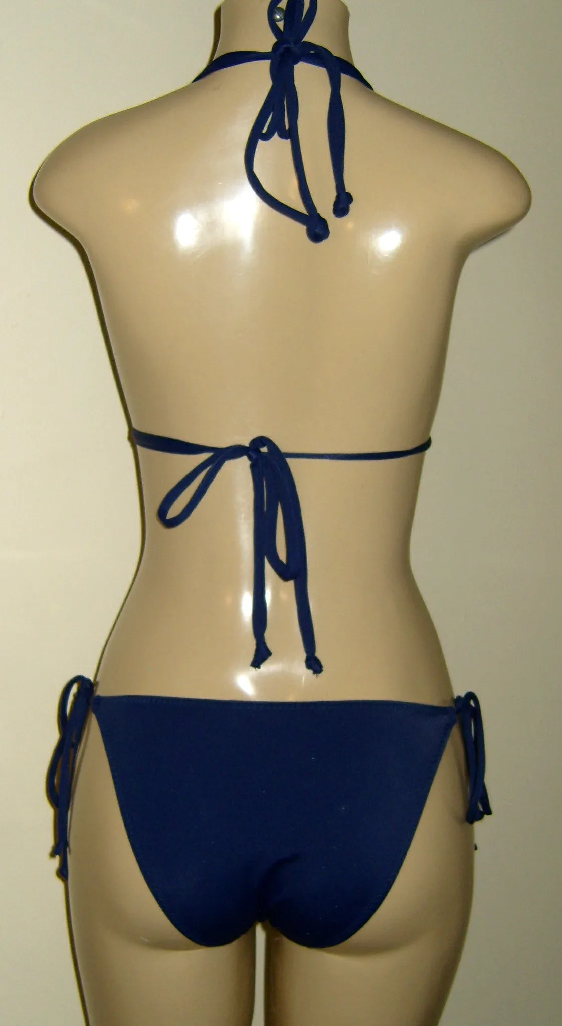 Double String Top and Single Tie Bottom