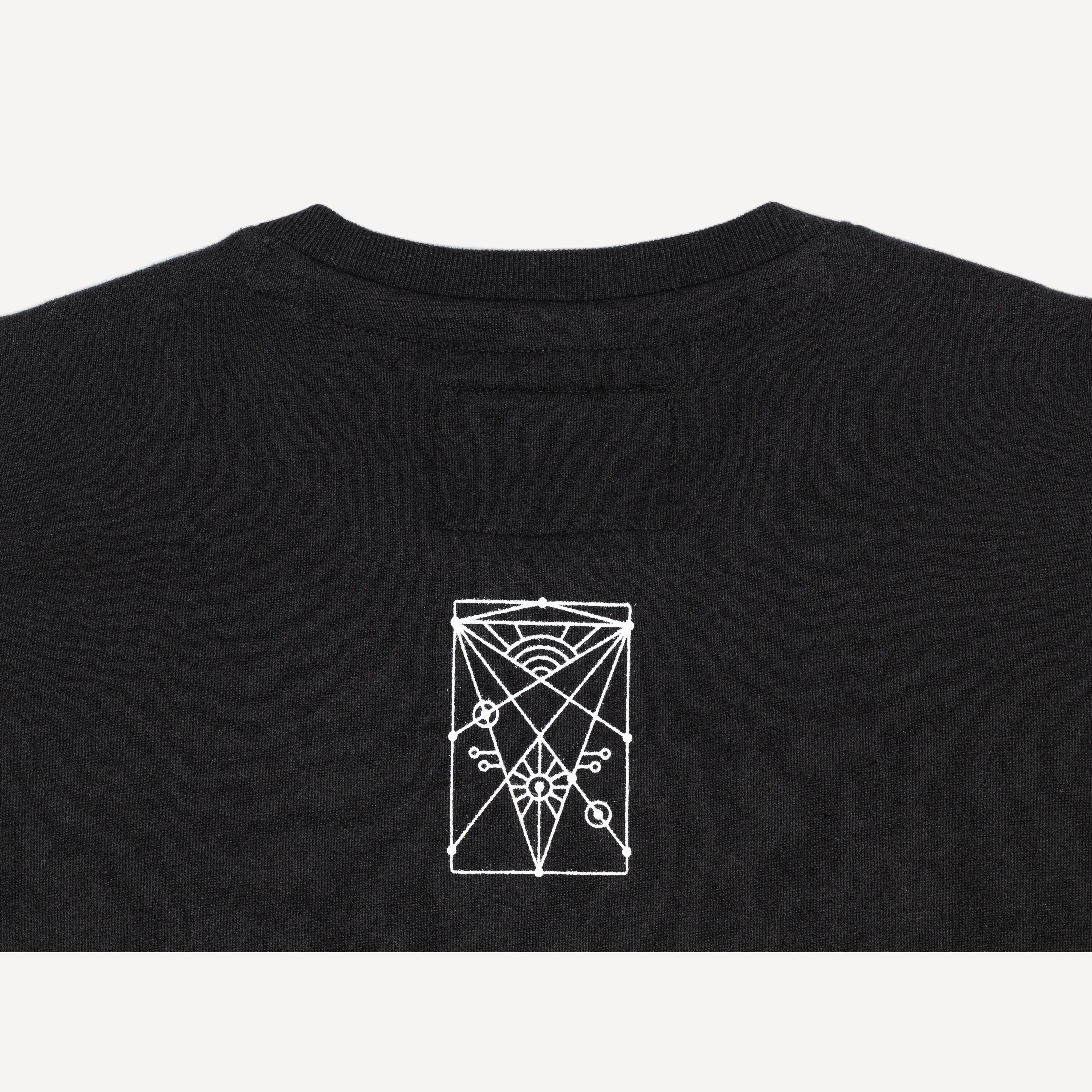 Gender Neutral Graphic Wraparound Crewneck Sweatshirt - Black / Dream