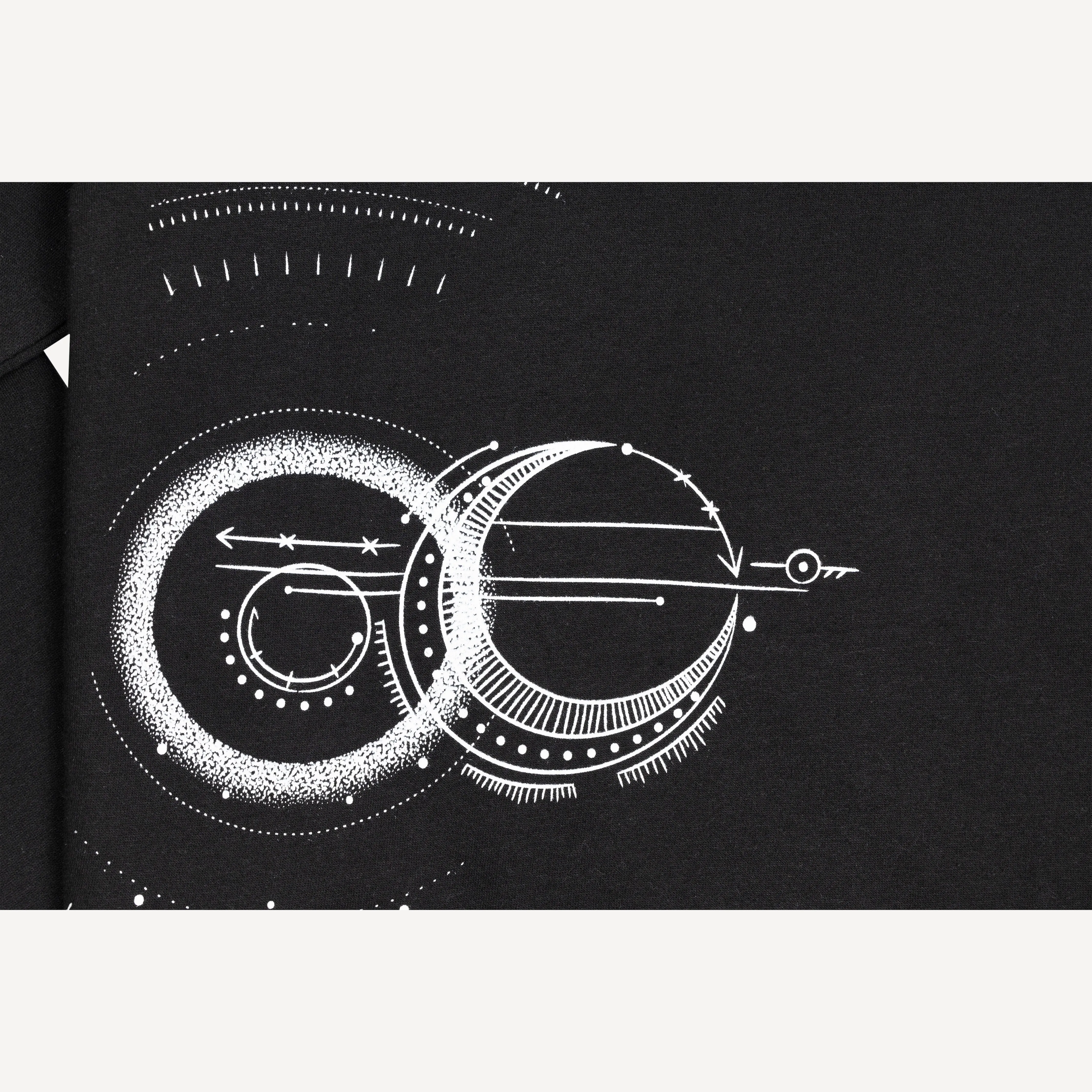 Gender Neutral Graphic Wraparound Crewneck Sweatshirt - Black / Dream