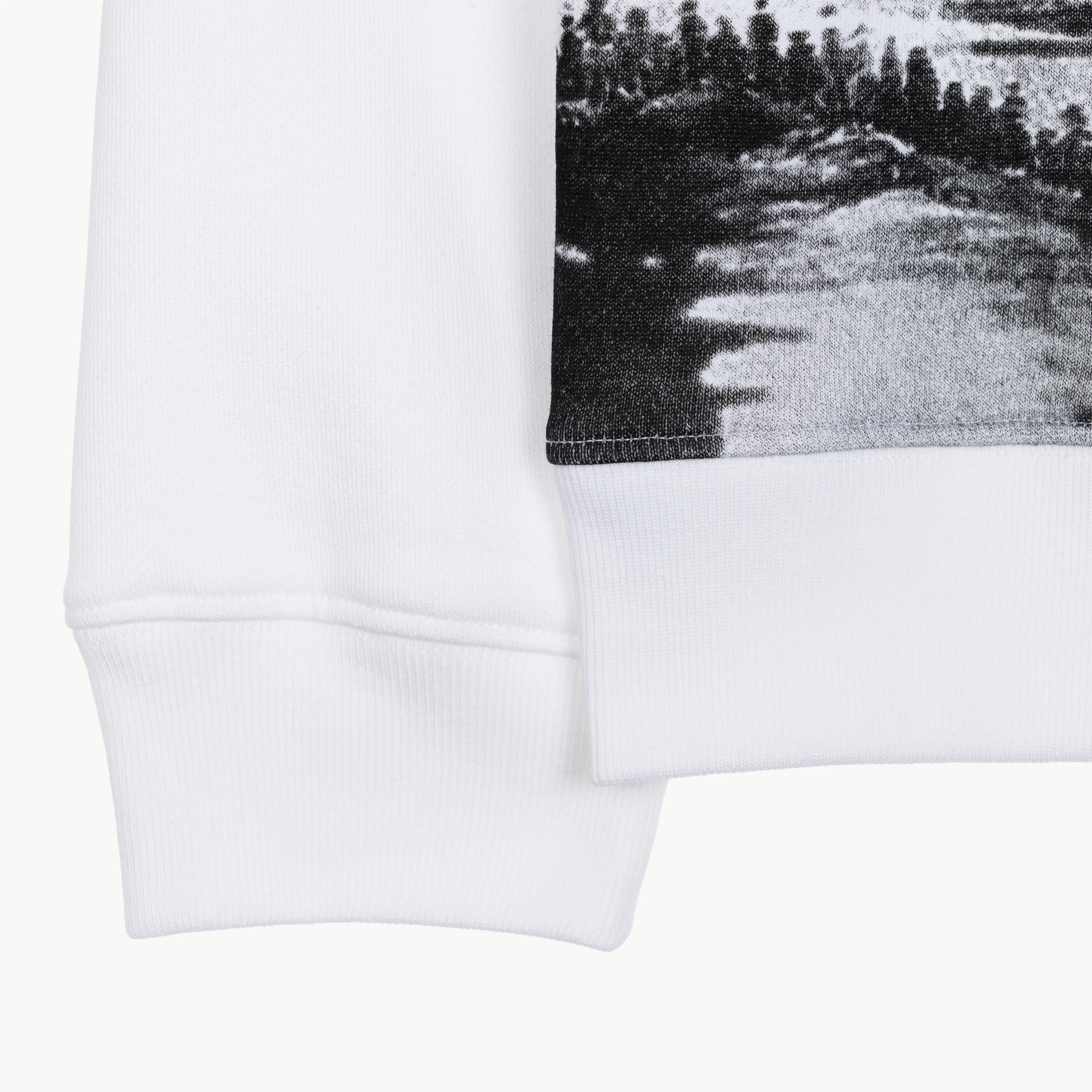 Graphic Wraparound Crewneck Pullover Sweatshirt - White / Kanji Good Luck