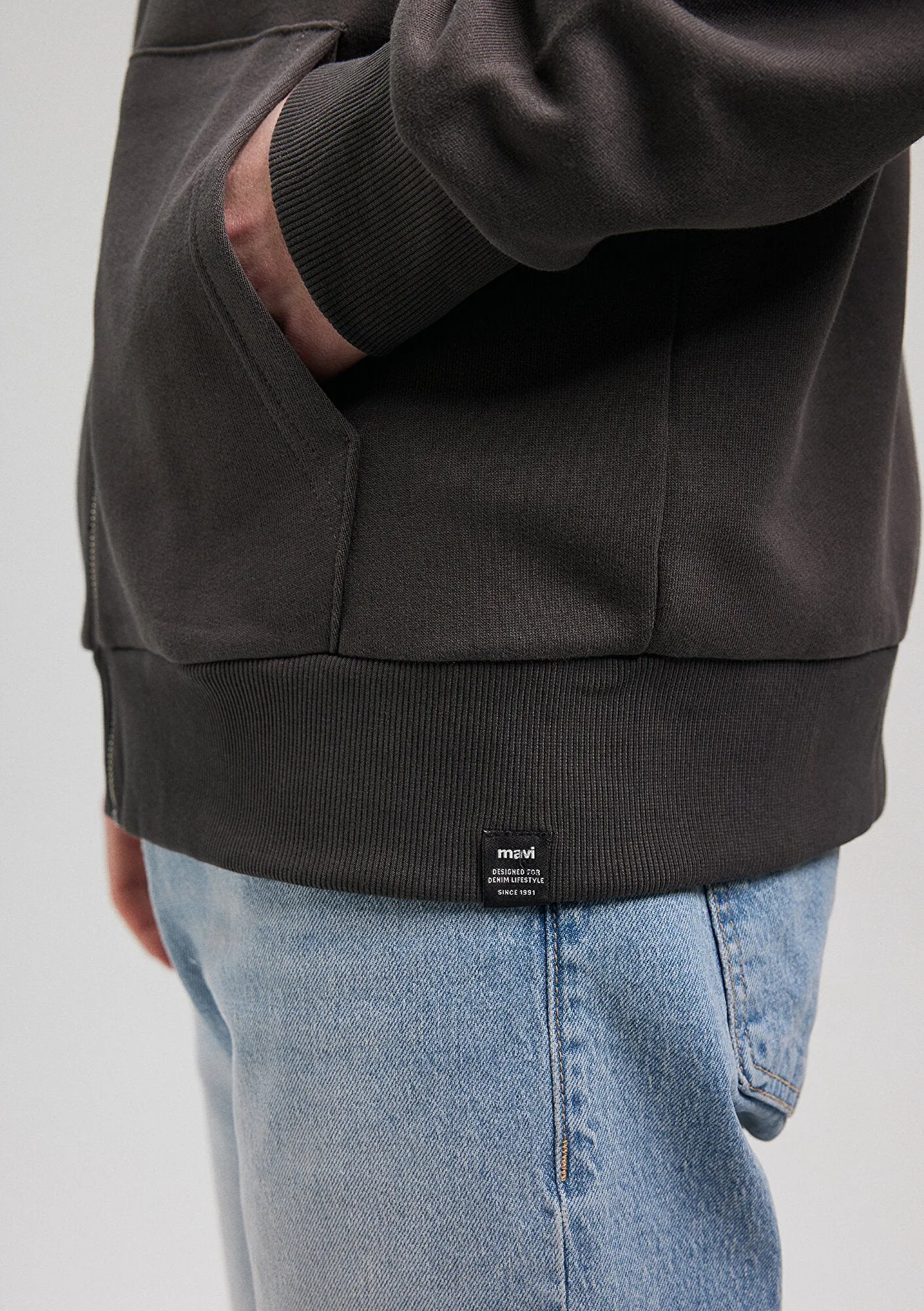 Hooded Grey Basic Zip Up Sweatshirt