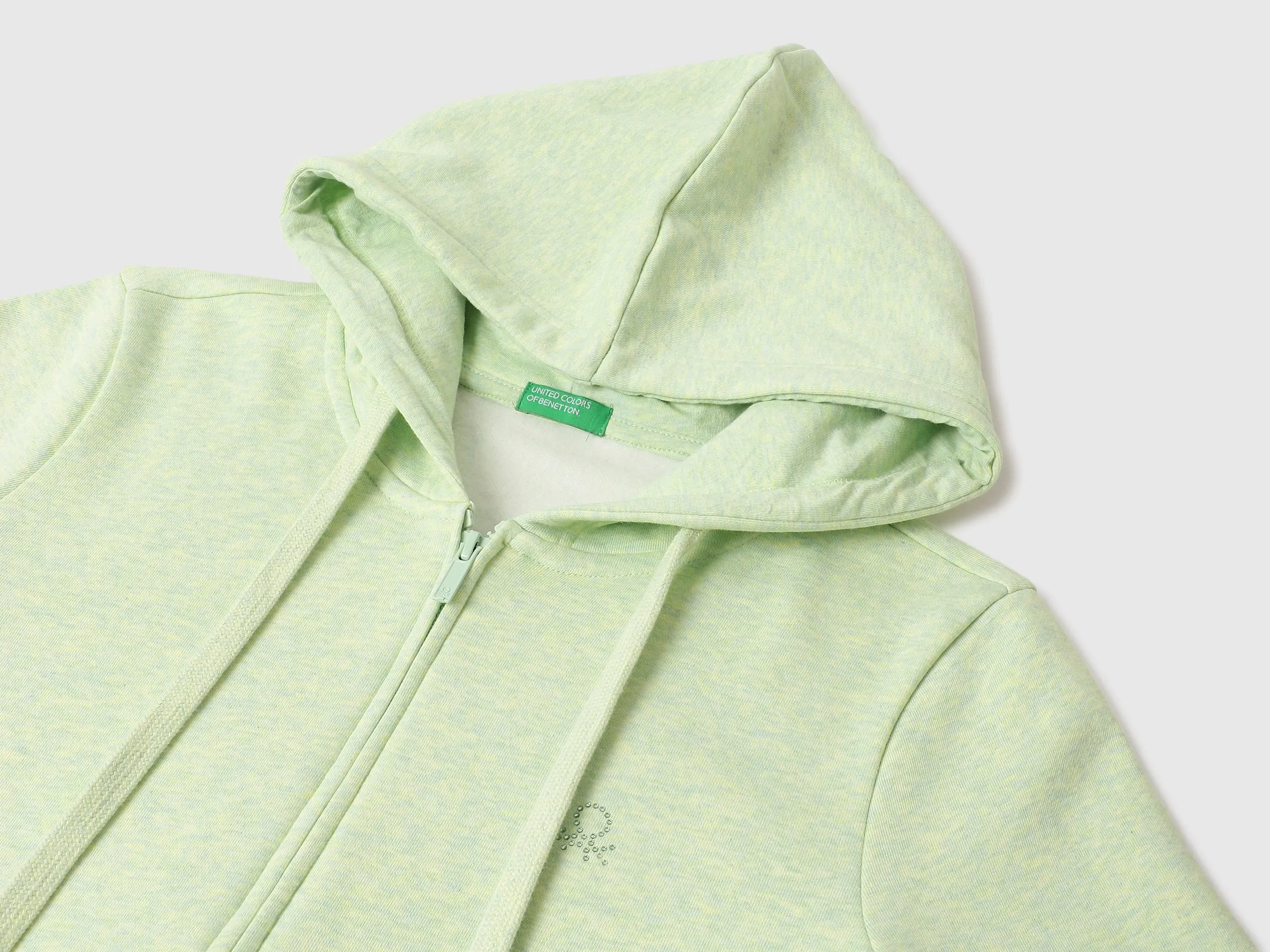 Hooded Neck Solid Sweatshirts