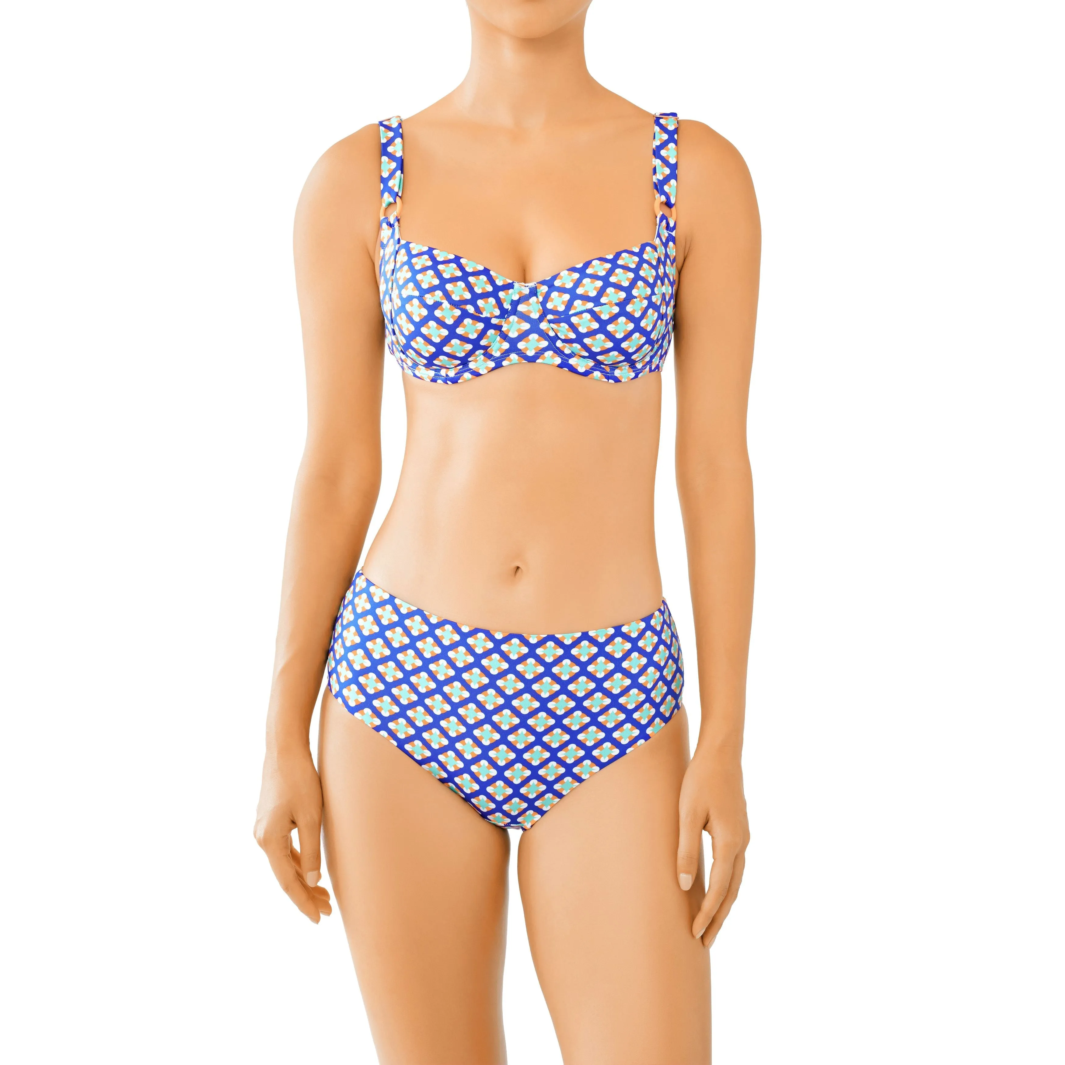 Huit Dive in Balconette
