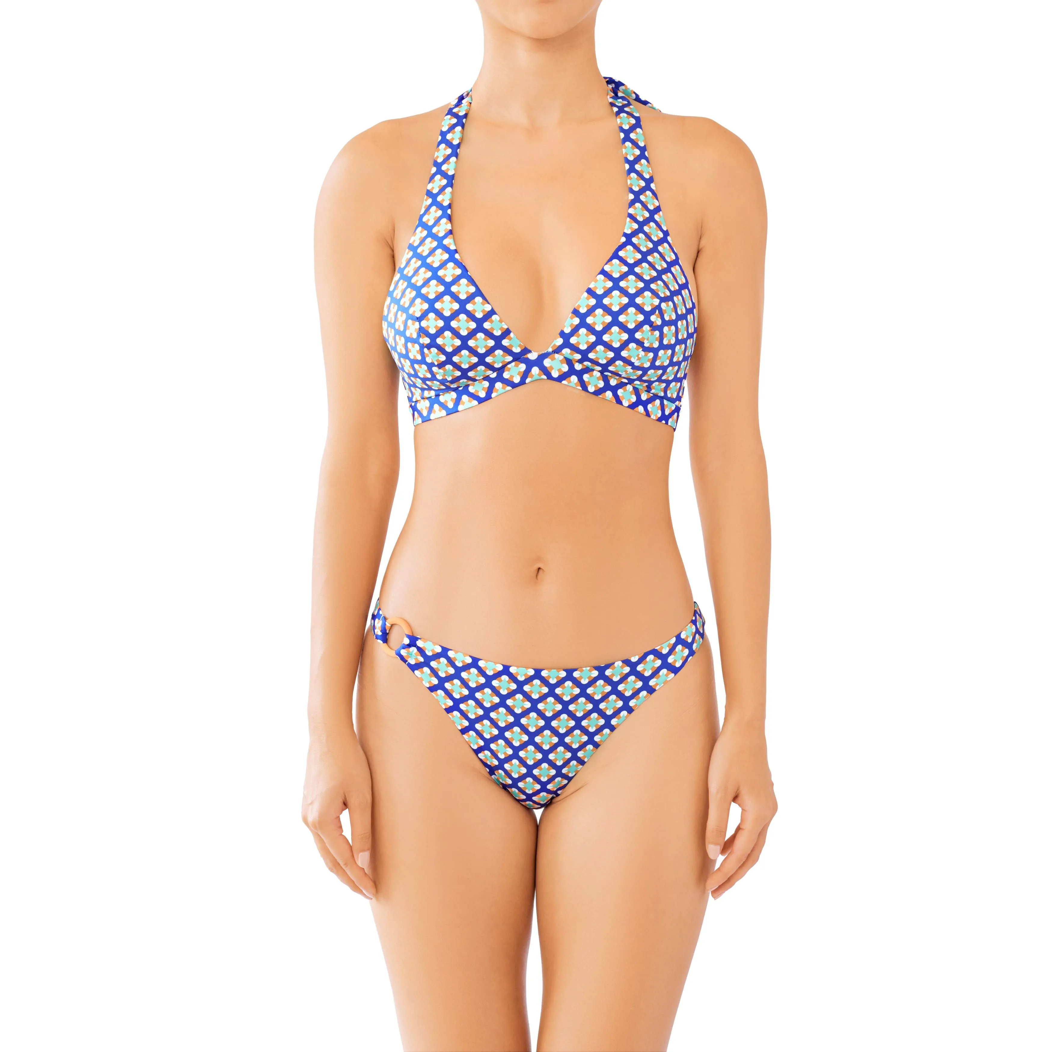 Huit Dive in Triangle Top
