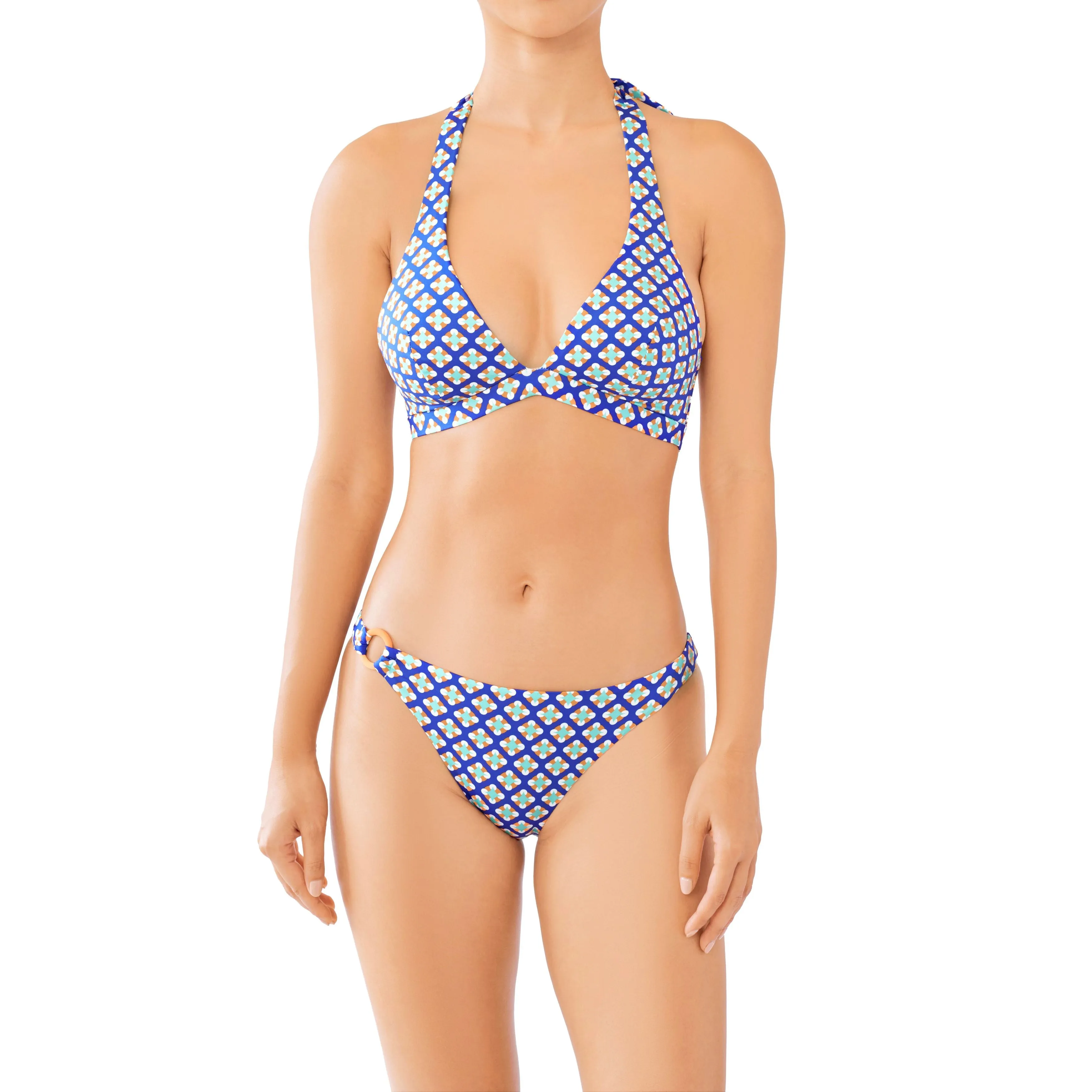 Huit Dive in Triangle Top