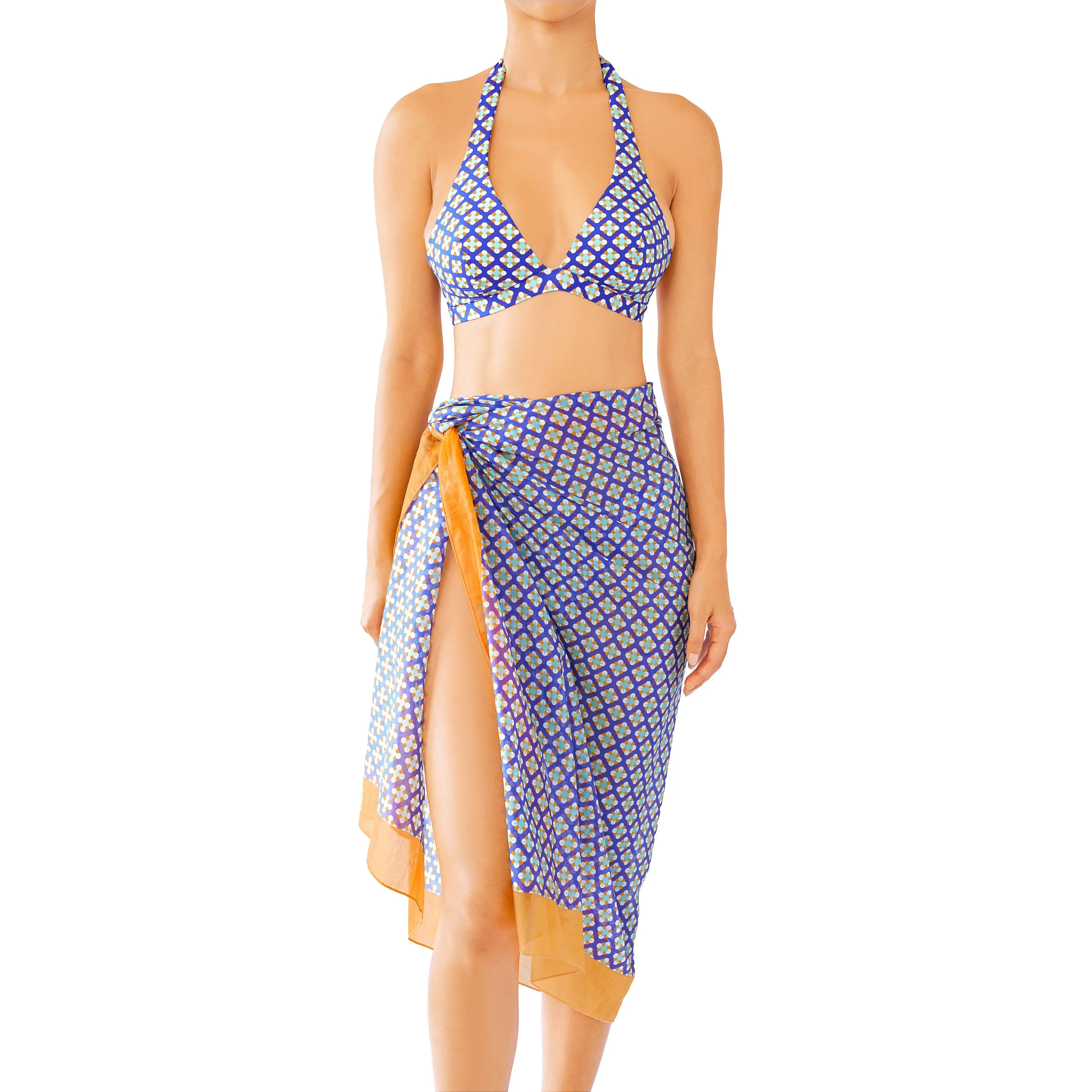 Huit Dive in Triangle Top