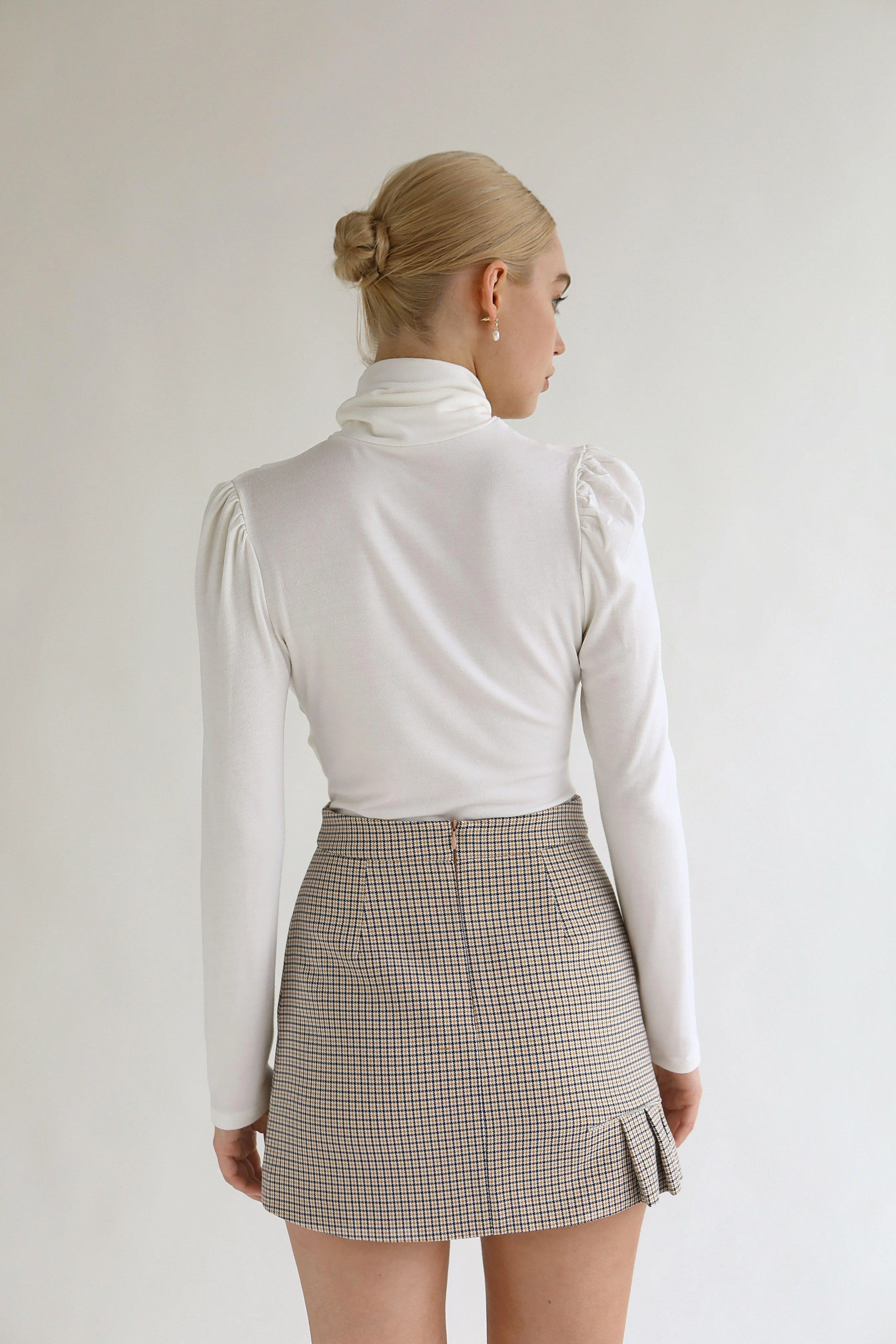 Joan Wool Blend Stretch Knit Turtleneck Top