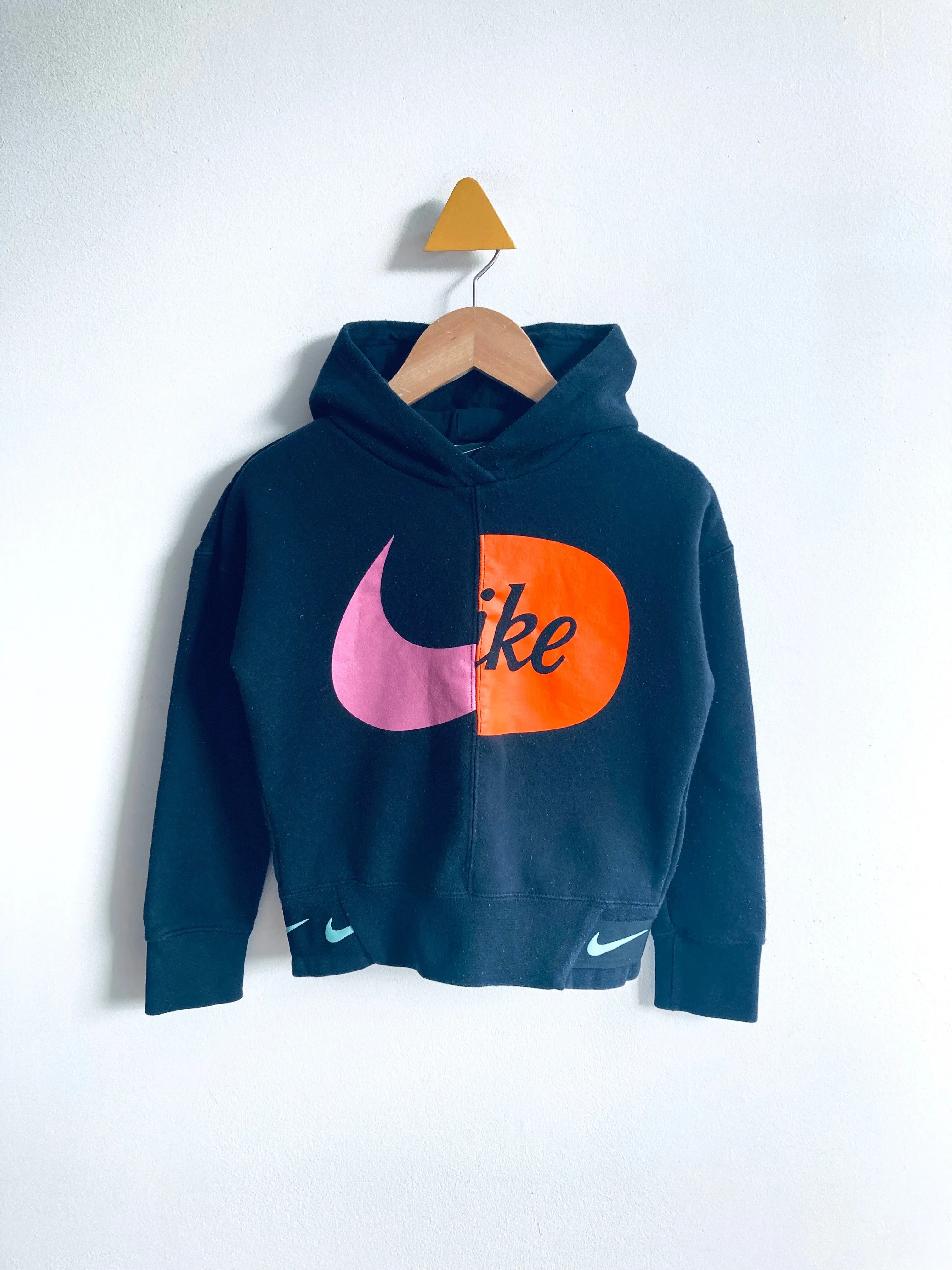 Logo Hoodie // 8Y (Nike Girls S)