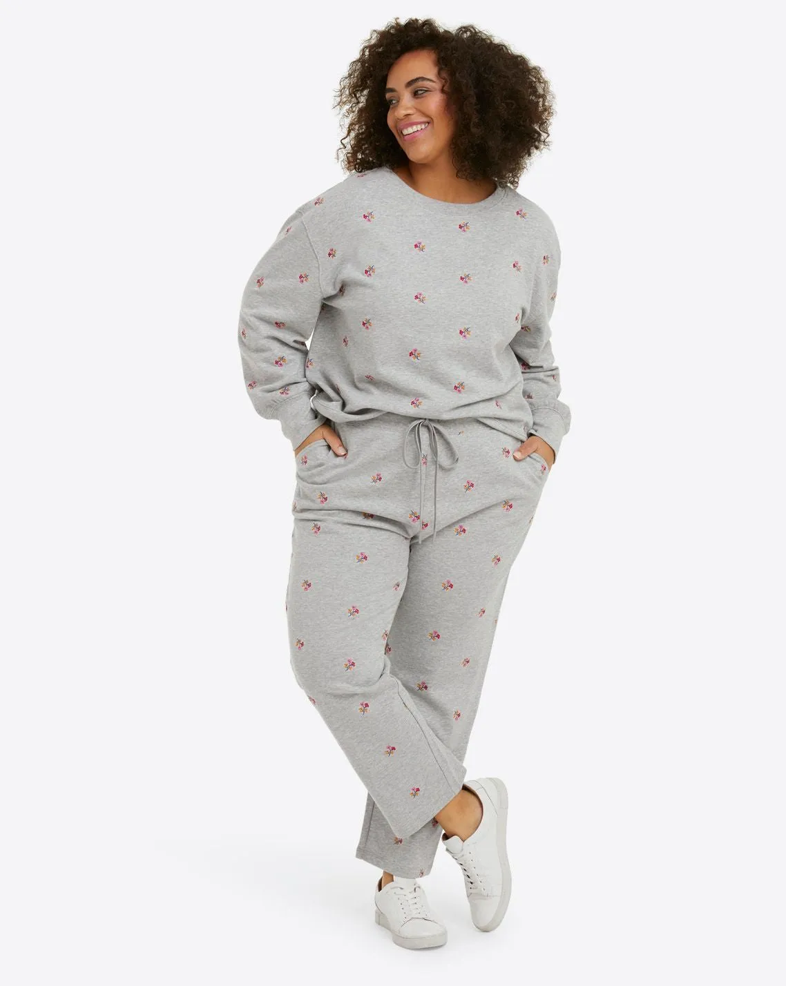Natalie Sweatpants in Embroidered Viola