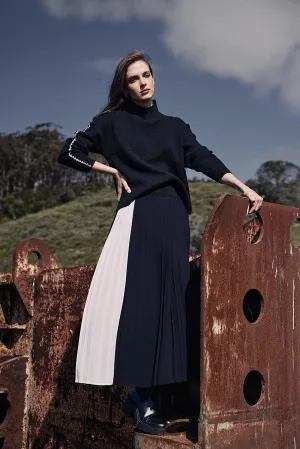 NAVIGATOR SWEATER