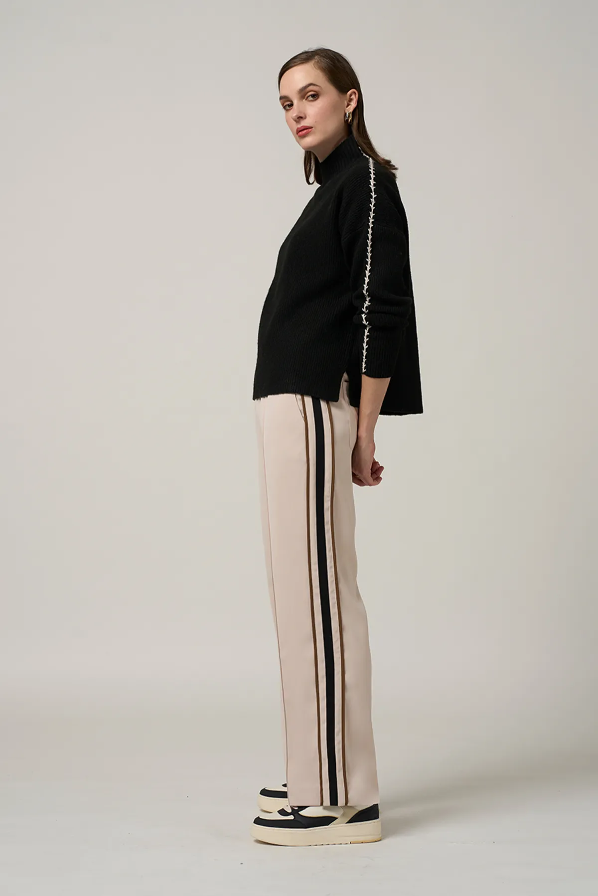 NAVIGATOR SWEATER