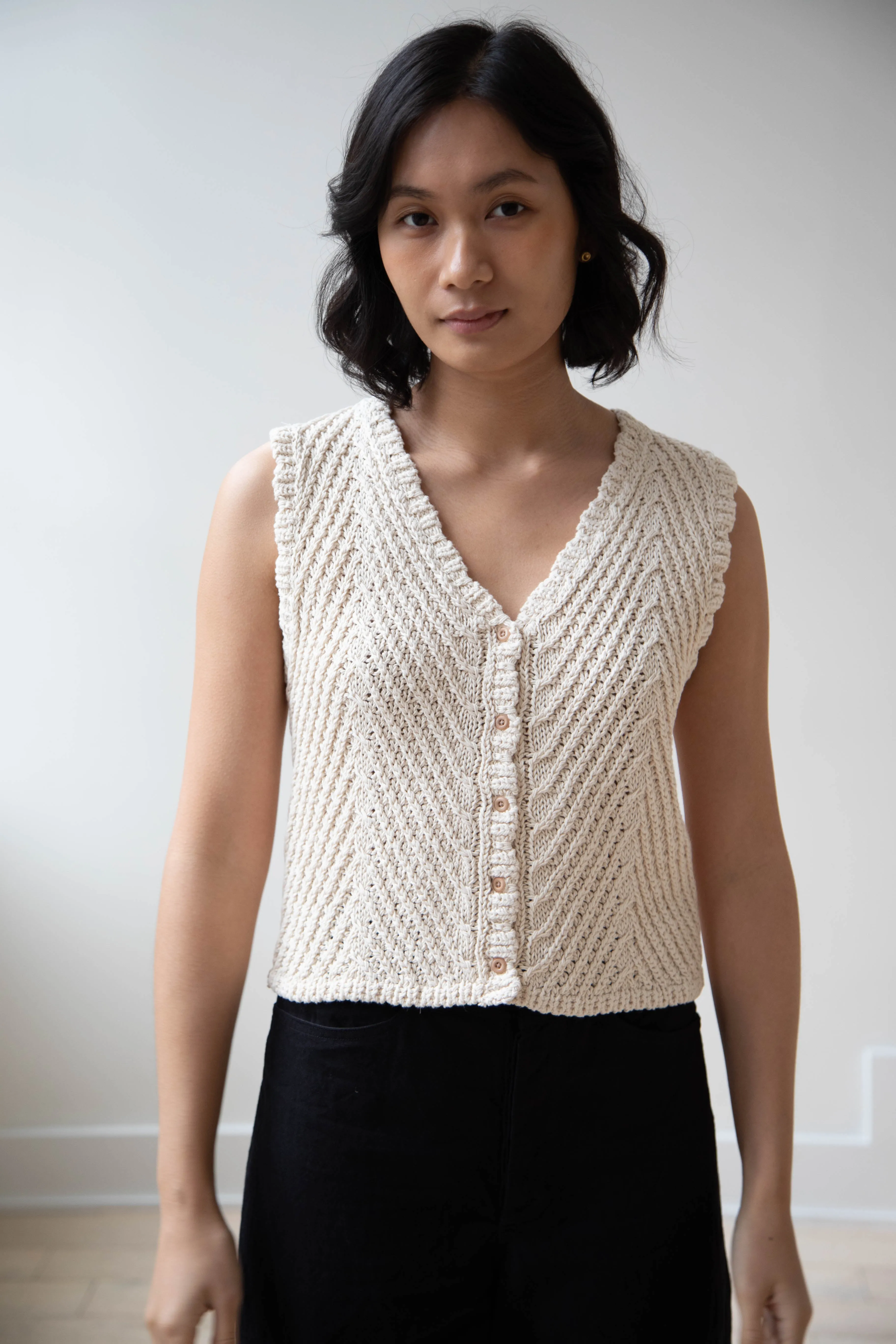 Nothing Written | Rie Cotton Vest in Ivory