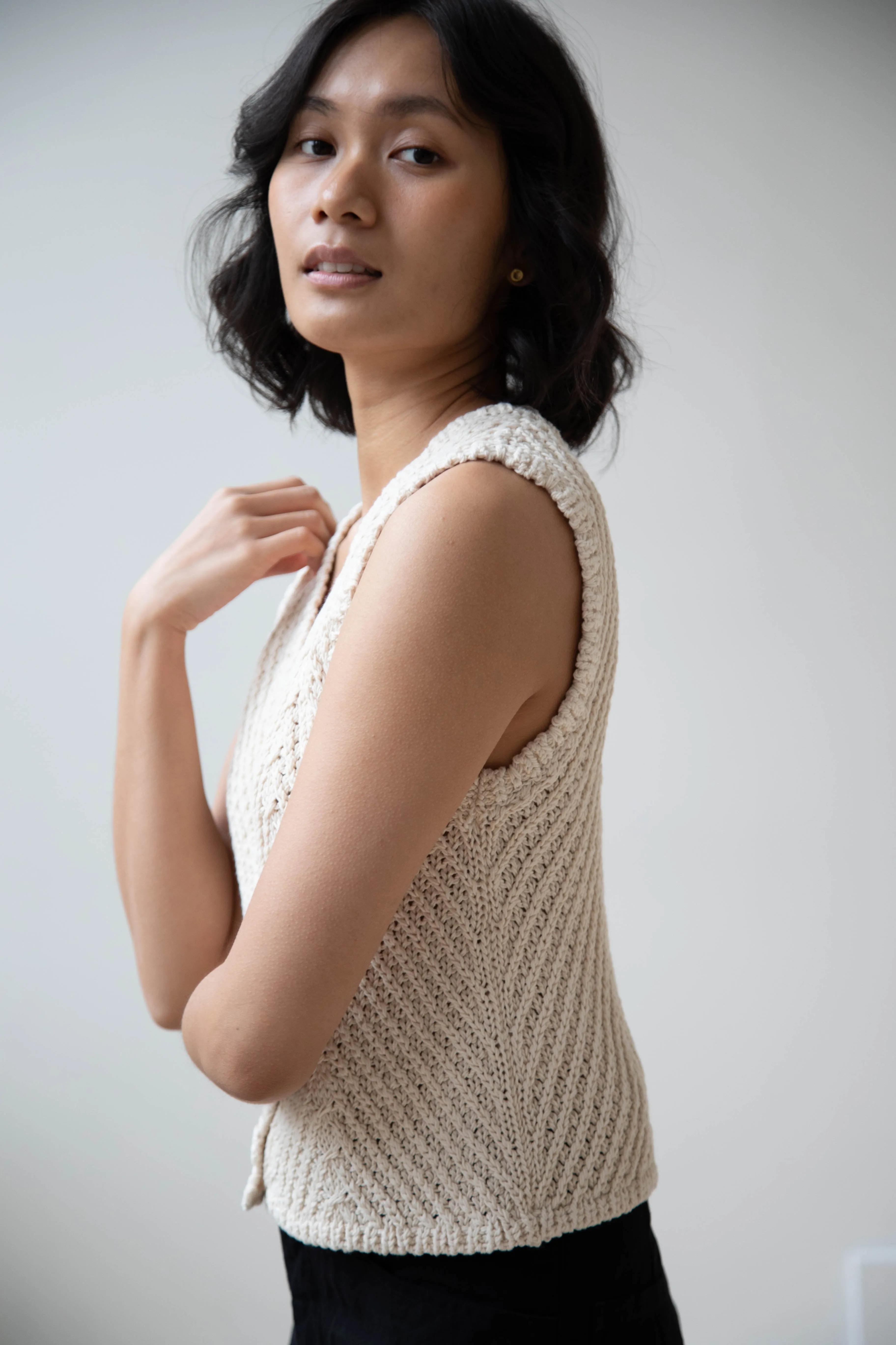 Nothing Written | Rie Cotton Vest in Ivory