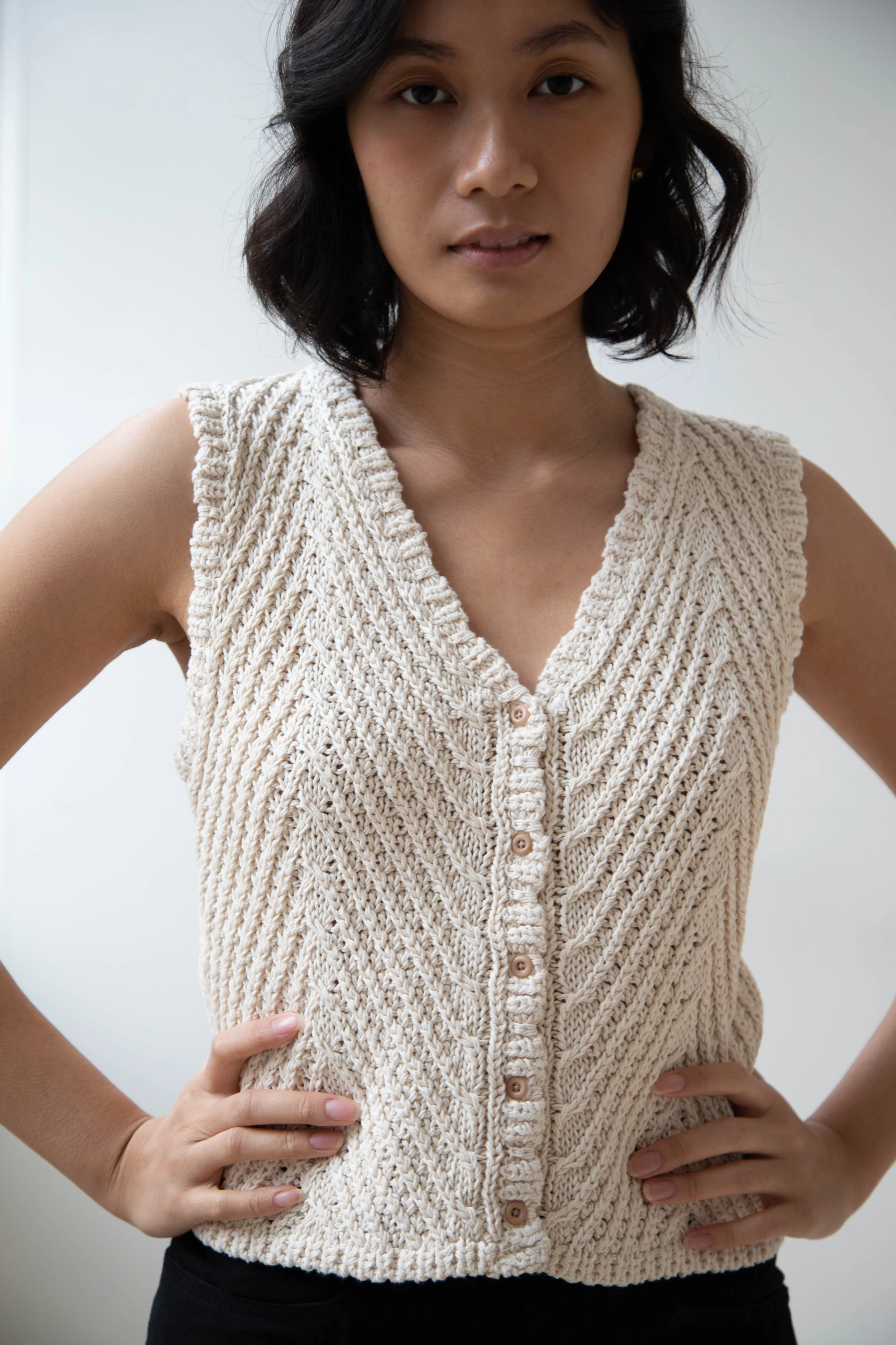 Nothing Written | Rie Cotton Vest in Ivory