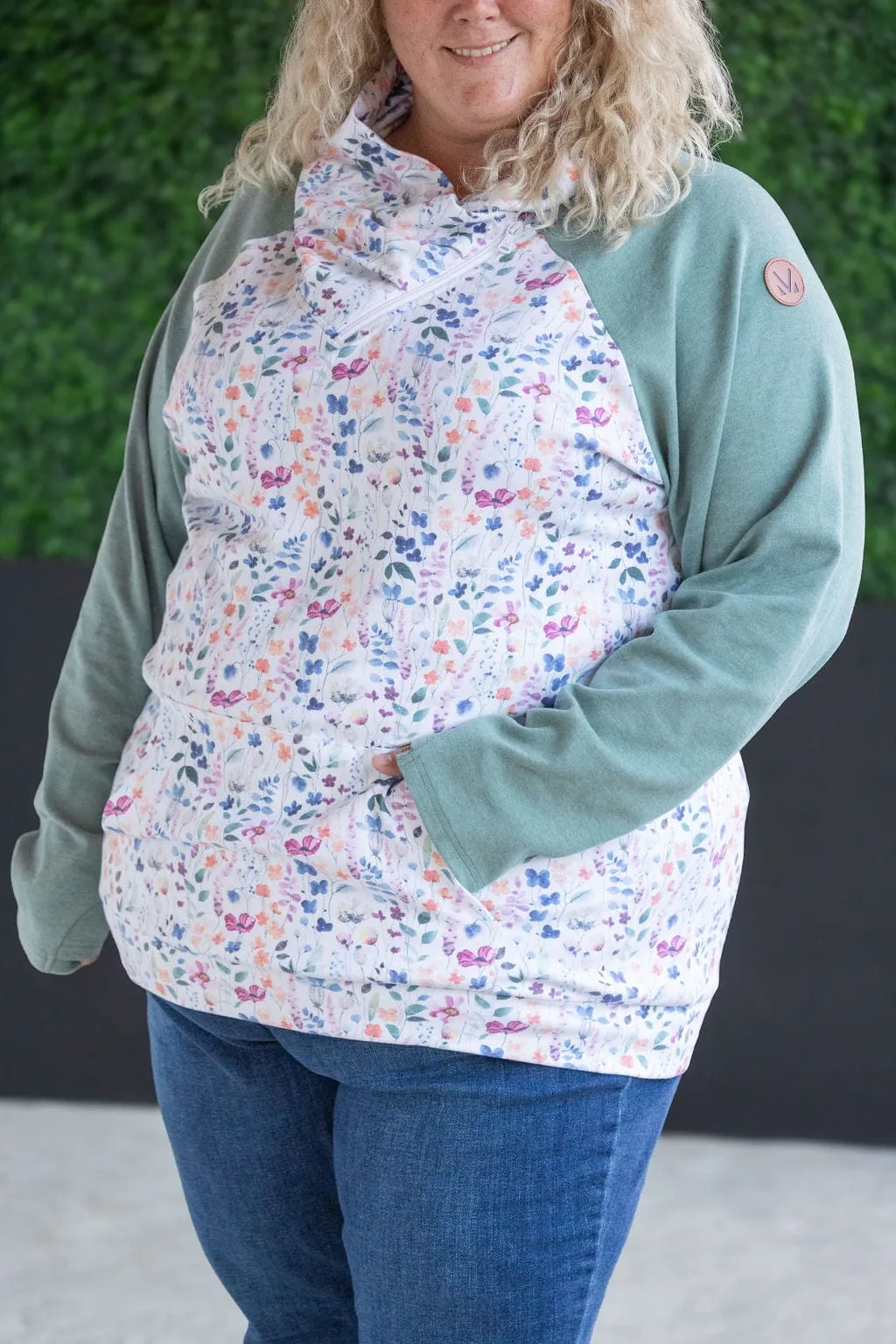 PHC- Paradise Floral Zipcowl Pullover w/Sage Sleeves