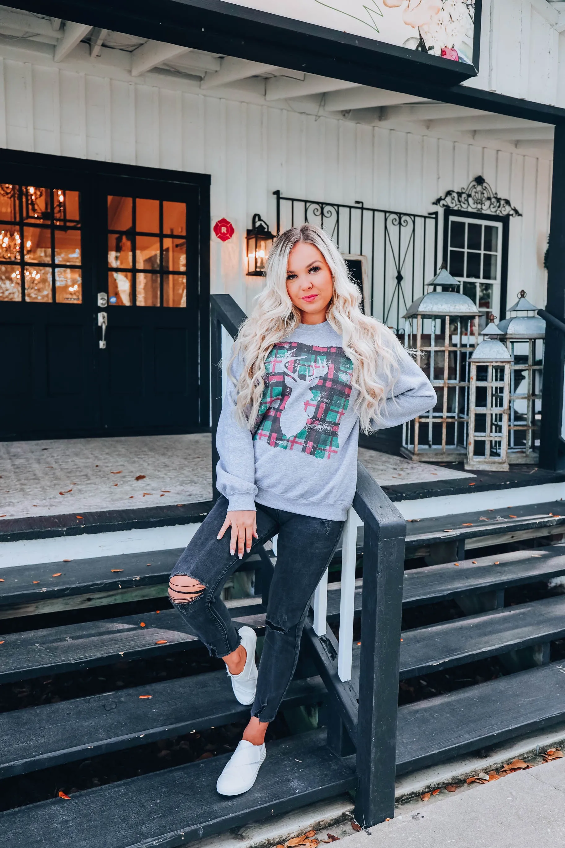 Plaid Deer Graphic Sweatshirt S-3X