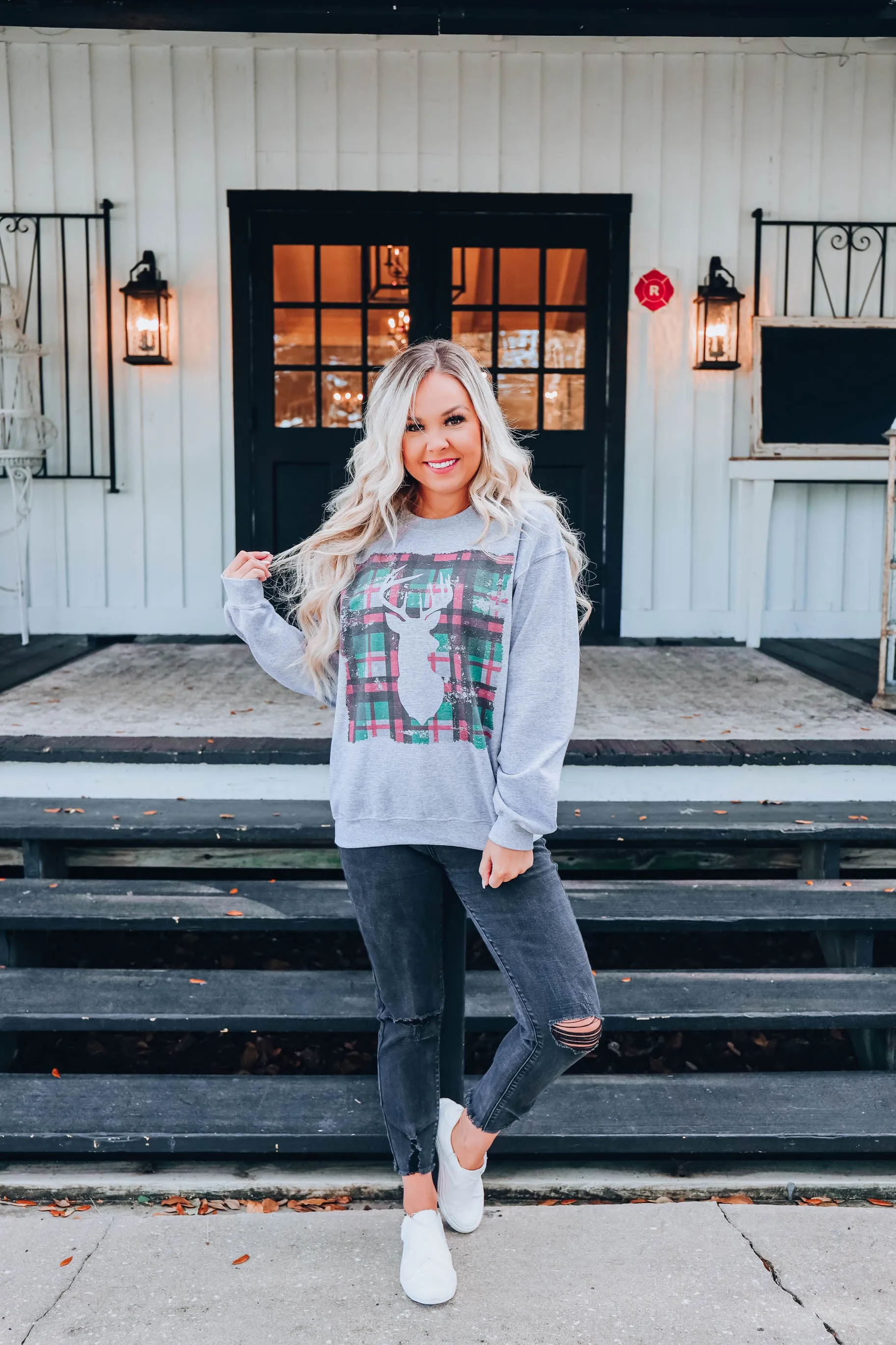 Plaid Deer Graphic Sweatshirt S-3X