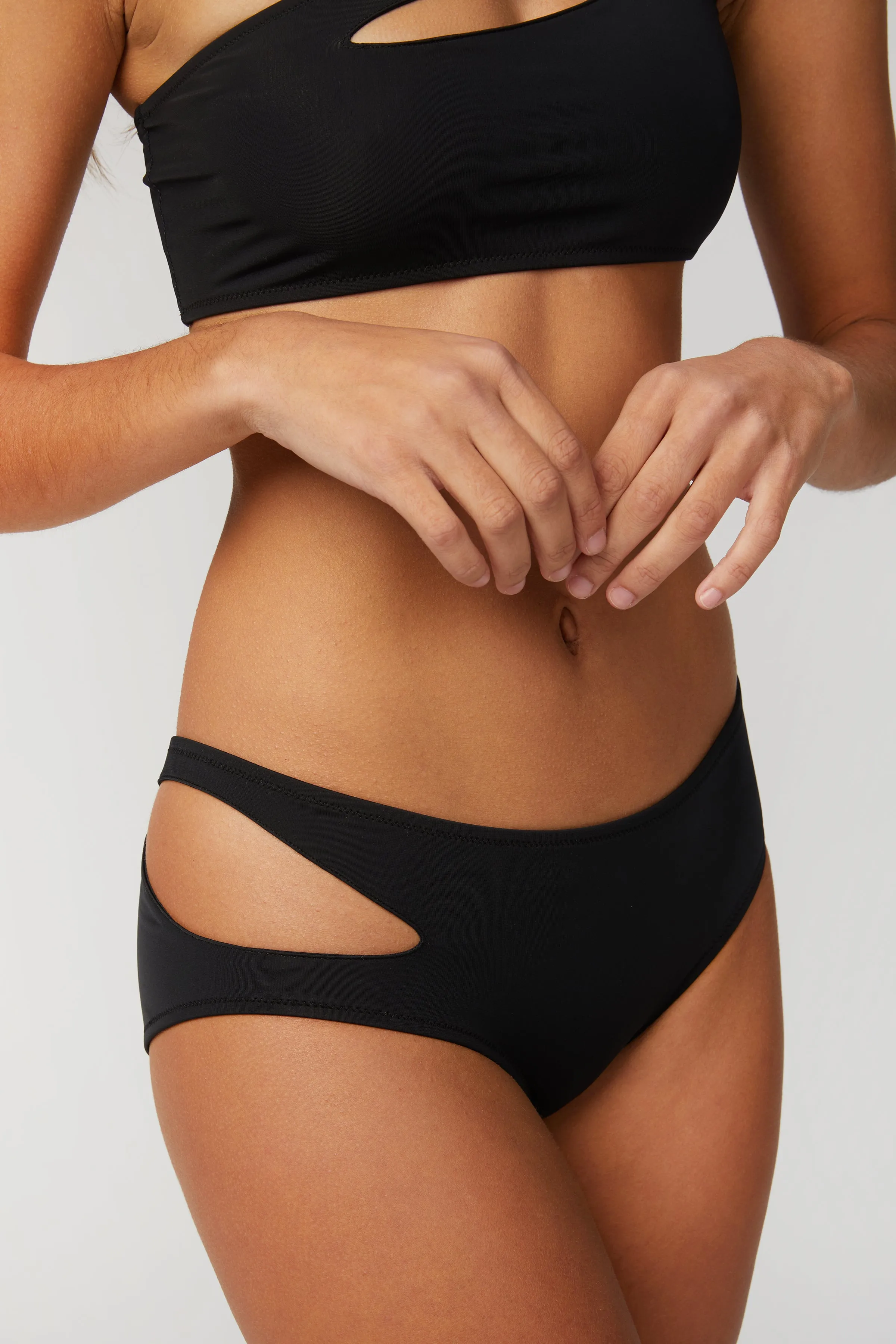 SCORPII BOTTOM