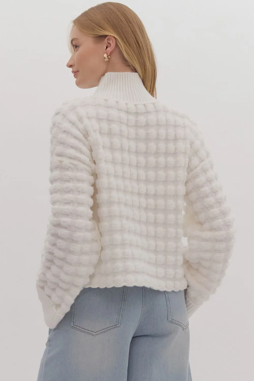 Shelly -Textured long sleeve turtleneck