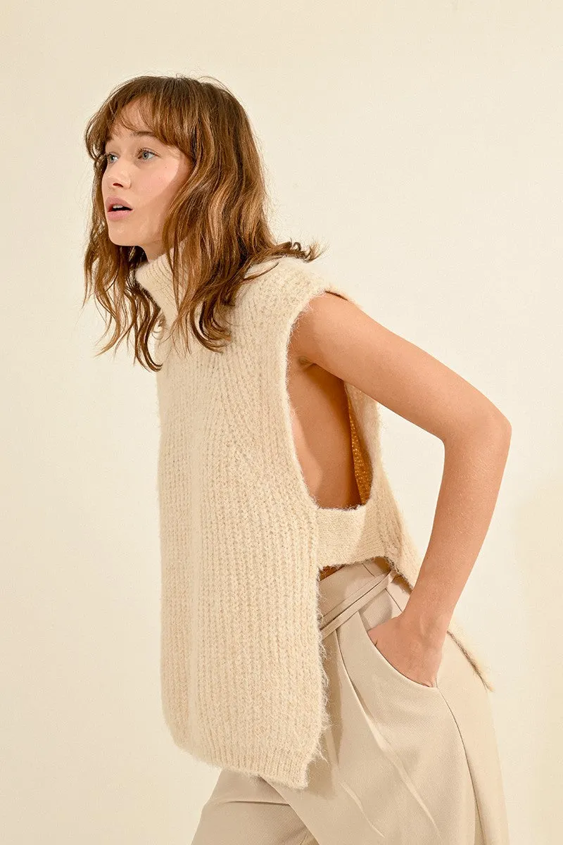SLEEVELESS OPENWORK SWEATER WITH TURTLENECK