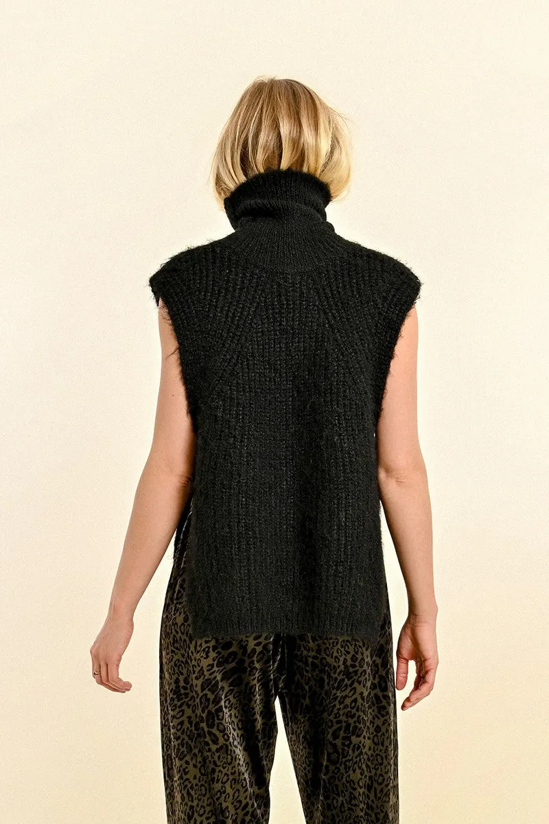 SLEEVELESS OPENWORK SWEATER WITH TURTLENECK