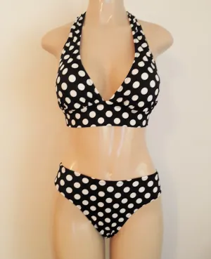 Tie back halter bikini top and Low-rise bikini bottom