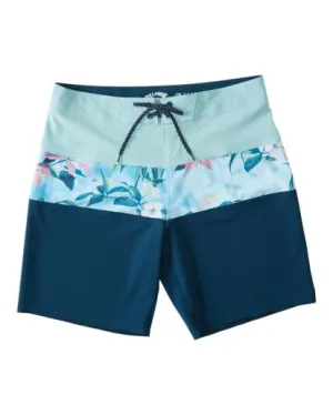 TRIBONG PRO BOARDSHORT