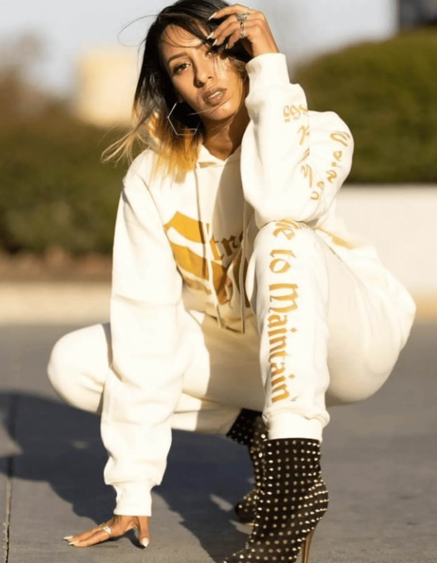 Unisex Cream Street Mode 22™ SM Joggers Set